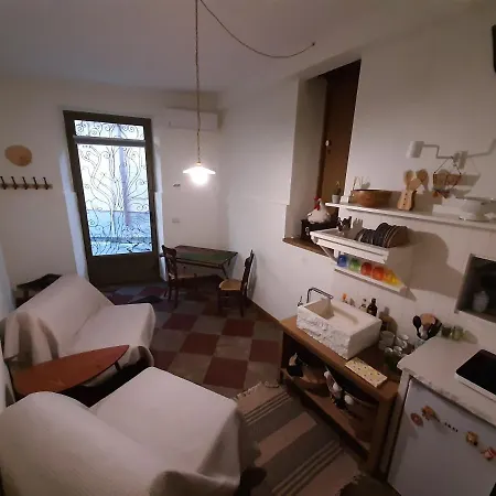 Tra I Vicoli Di Aci * Acireale
