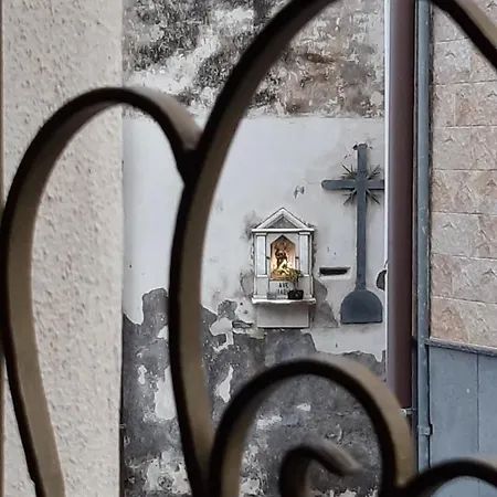 Apartment Tra I Vicoli Di Aci *