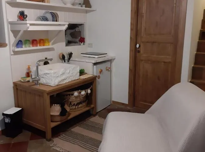 Tra I Vicoli Di Aci * Acireale